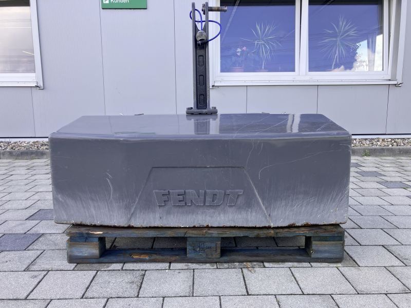 2500 KG