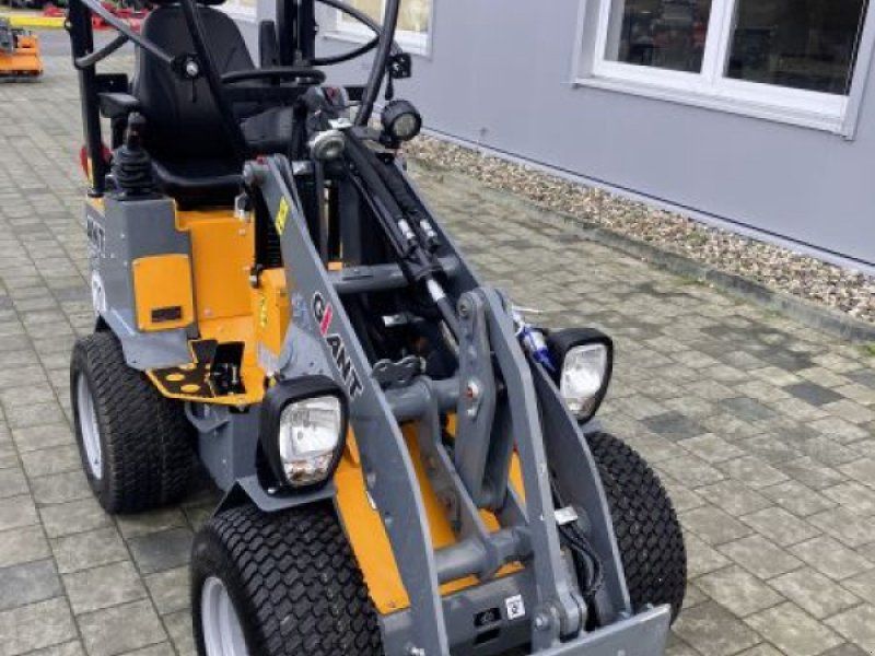 Giant G1200