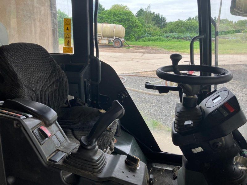 Weidemann 1390