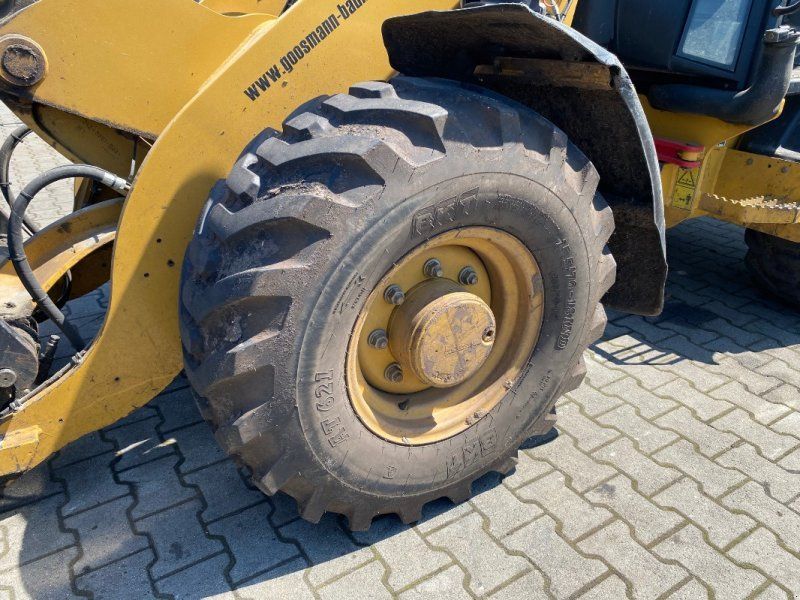 Cat 906H