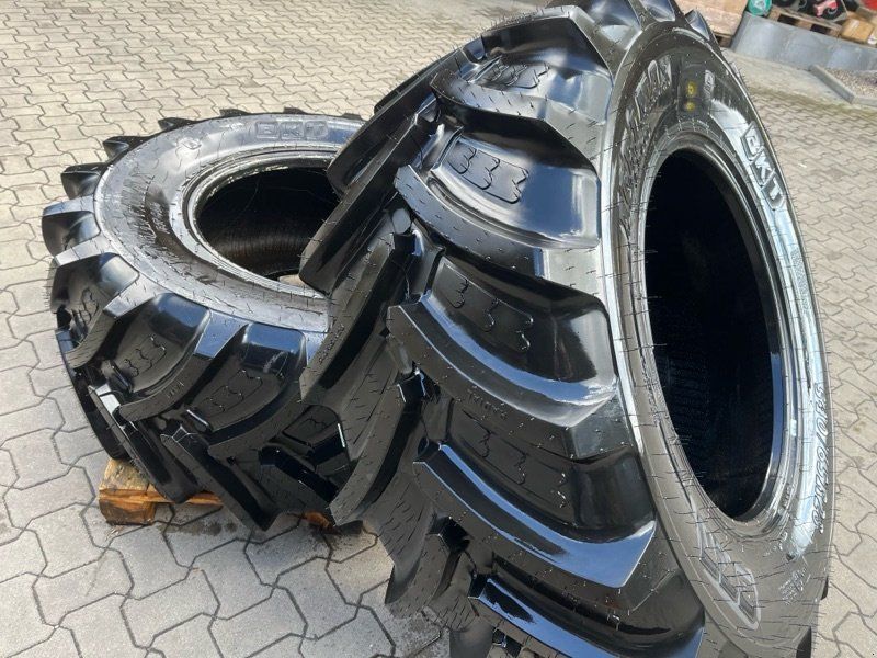 BKT 540/65R28