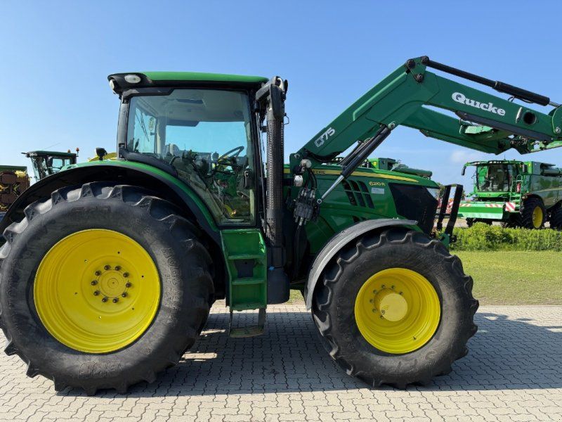 John Deere 6210R