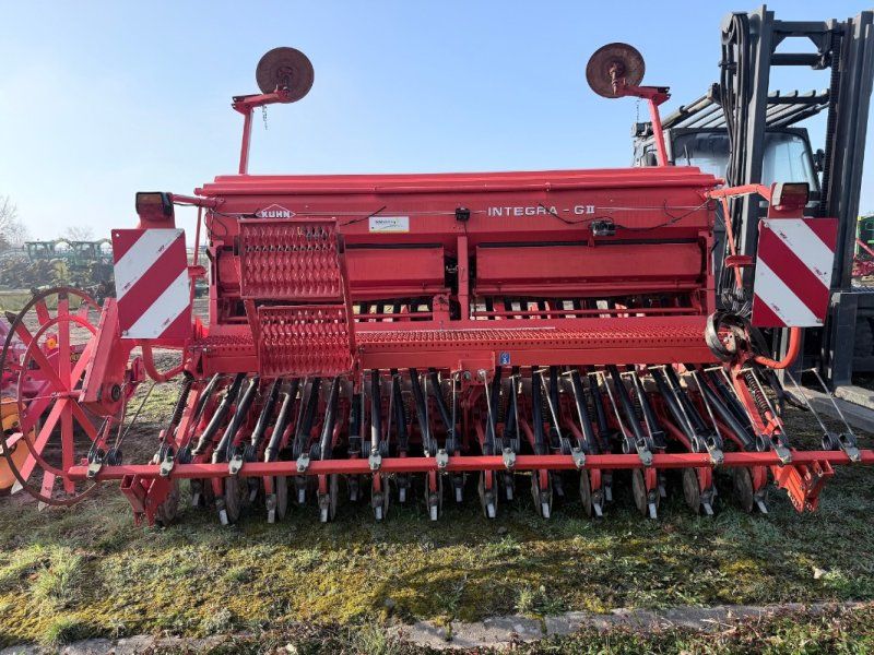 Kuhn Integra G2