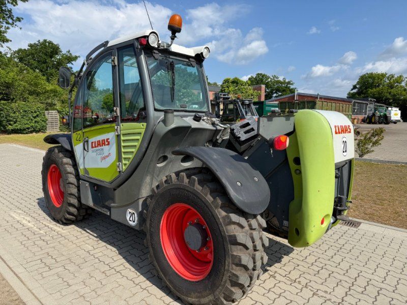 Claas Scorpion 7030