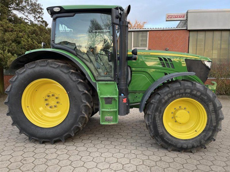 John Deere 6140R DD 40
