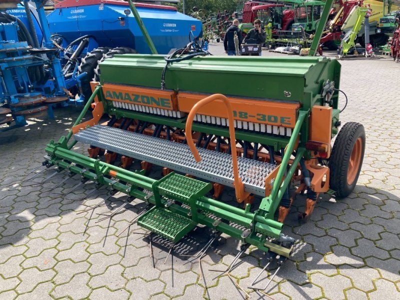 Amazone D8-30E