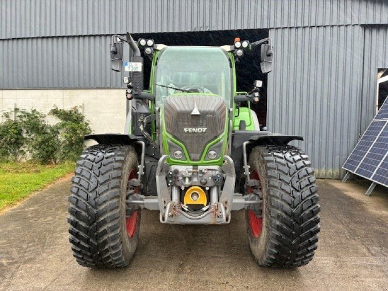 Fendt 718 Vario S4 Power+