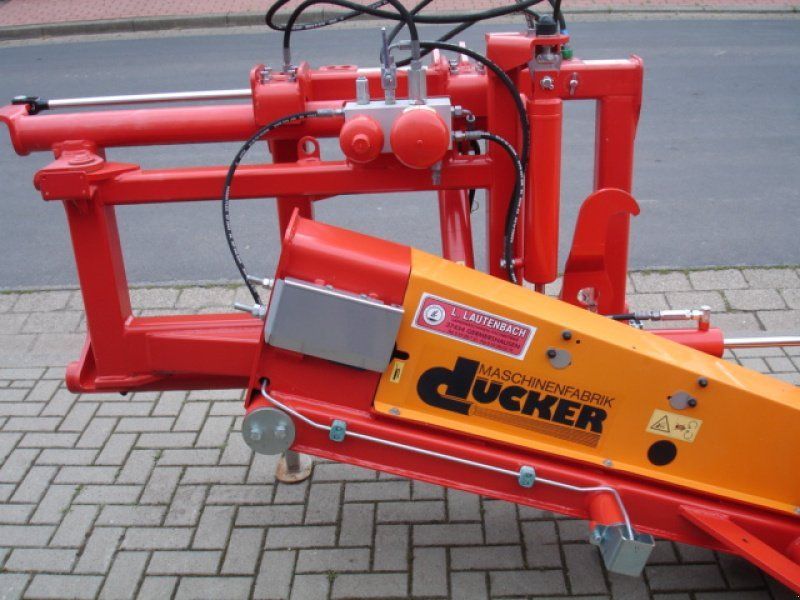 Dücker USM 15