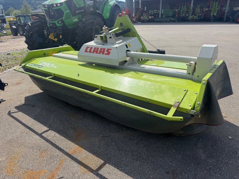 Claas Corto 290 FN