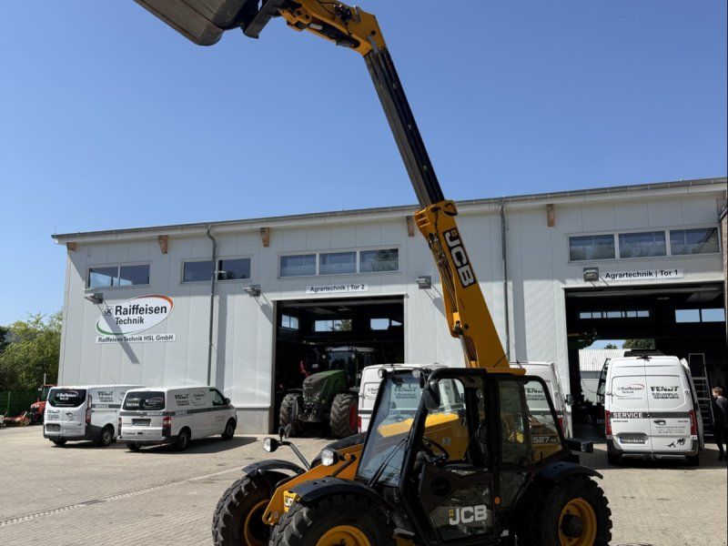 JCB 527-58