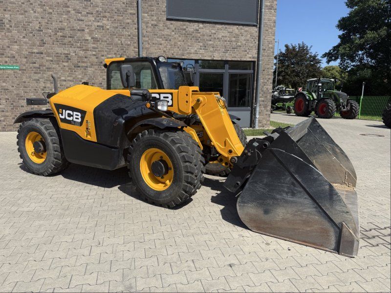 JCB 527-58