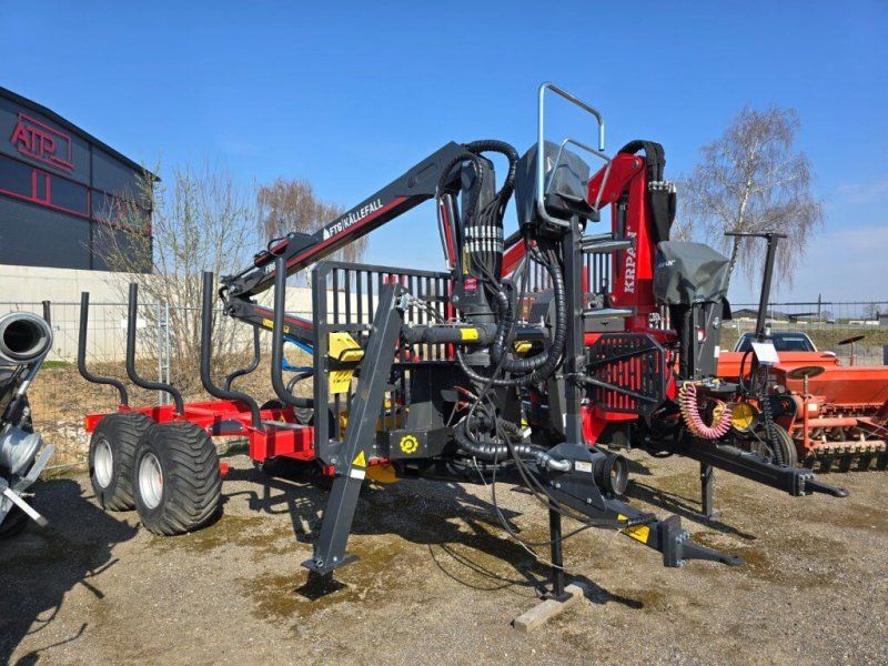 Holzknecht Källefall FB 70 mit Kran FB 63T