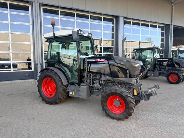 Fendt 211v Profi Gen3, FH+PTO