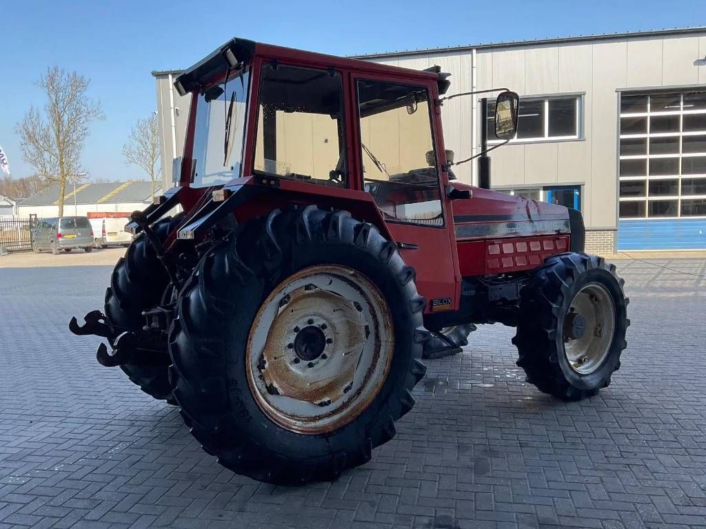 Valtra Valmet 905