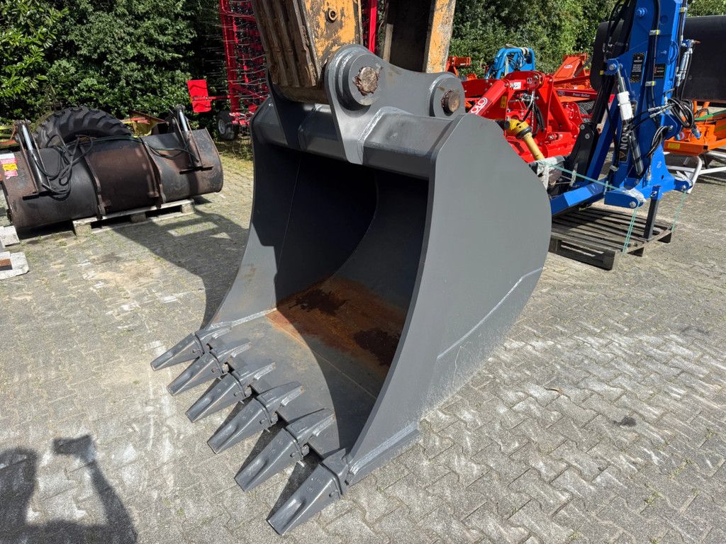 Case CX 350 C LNC NEW BUCKET 10400 Hours!!