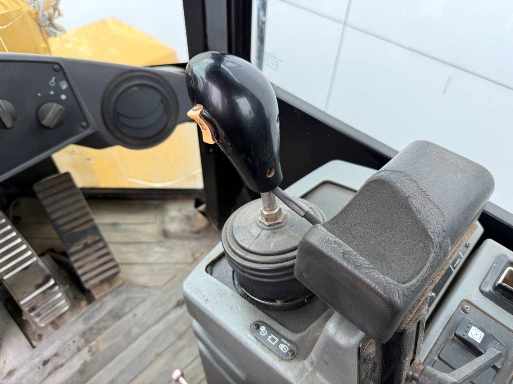 CAT 938G - Automatic Greasing / Excellent Condition