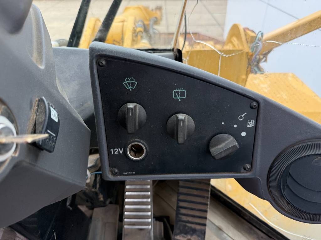 CAT 938G - Automatic Greasing / Excellent Condition