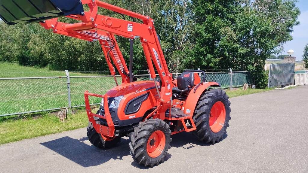 KIOTI DK5020 NHS DK5020 NHS narrow 148 cm breed 4wd tractor 50 pk rops beugel nieuw