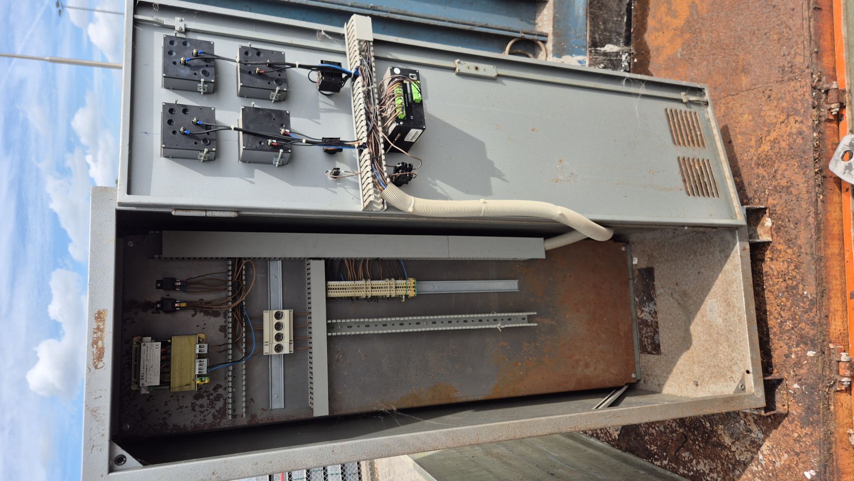 AvK Deutz V12 Aggregaat generator 400kVA