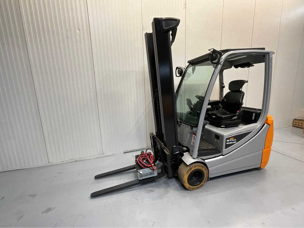 Still RX20-20 Triplex - Freelift - Sideshift - Acculader
