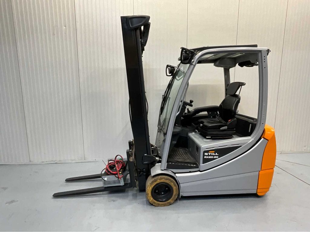 Still RX20-20 Triplex - Freelift - Sideshift - Acculader