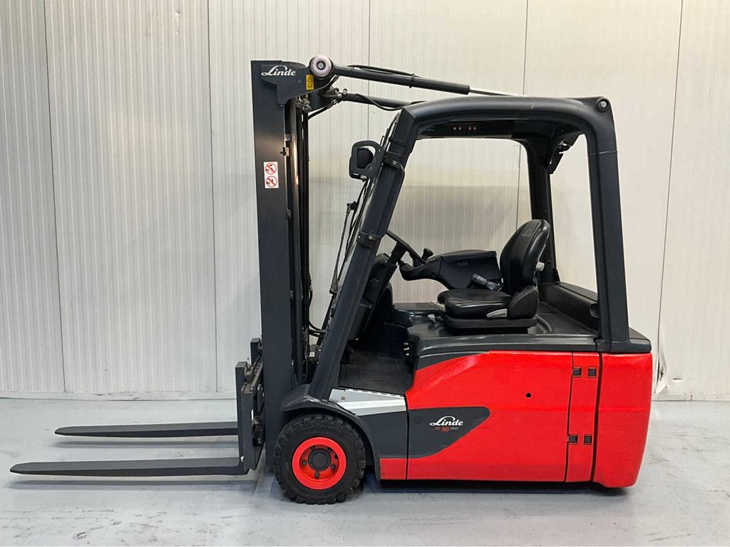 Linde E16-02 Triplex - Freelift - Sideshift