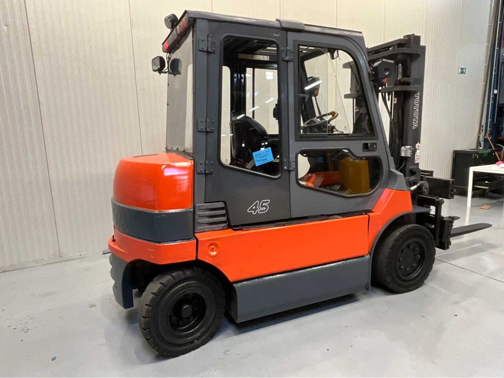Toyota 7FBMF50 Duplex - Sideshift - Vorkenversteller tot buiten het vorkenbord