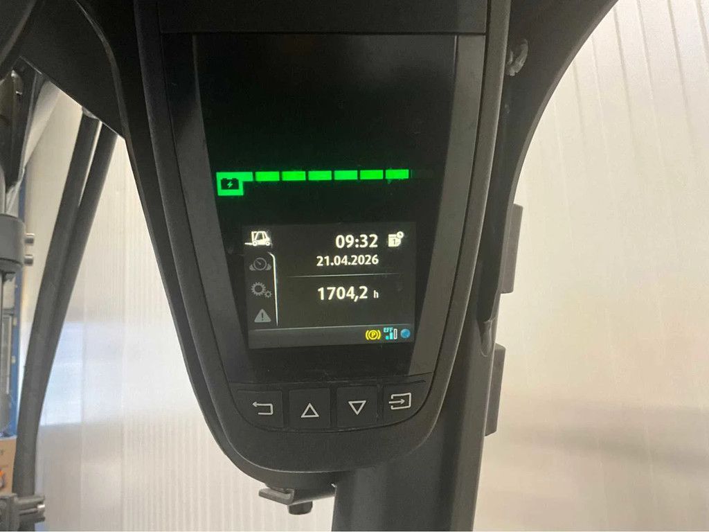 Linde E16C-02 Triplex- Freelift - Sideshift
