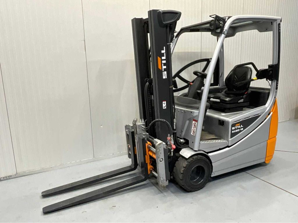 Still RX20-18 Triplex - Vorkenversteller - Freelift - Sideshift