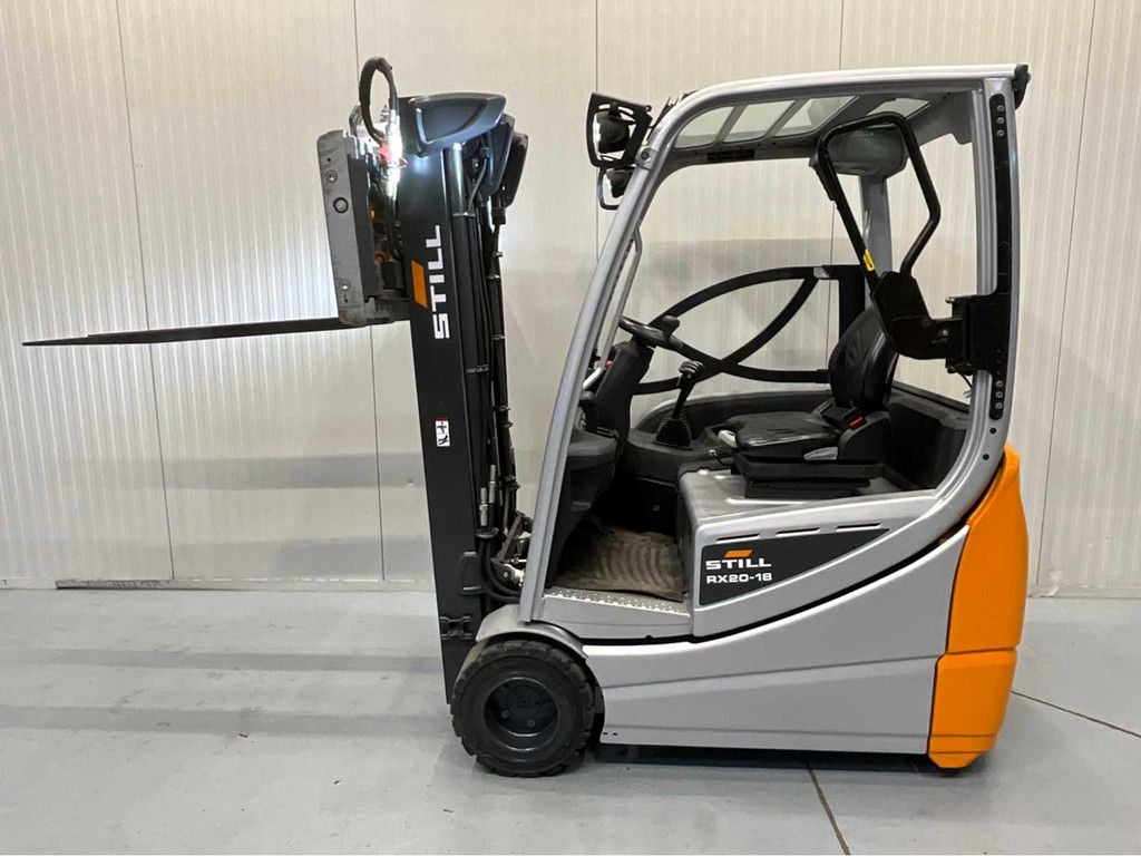 Still RX20-18 Triplex - Vorkenversteller - Freelift - Sideshift
