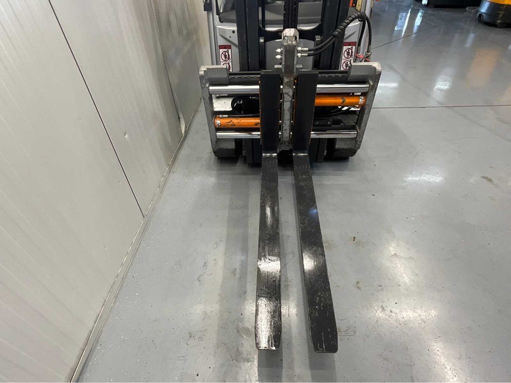 Still RX20-18 Triplex - Vorkenversteller - Freelift - Sideshift