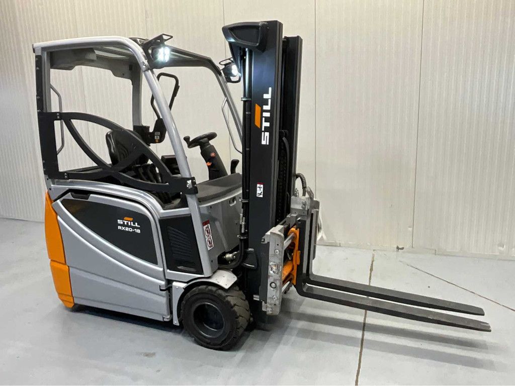 Still RX20-18 Triplex - Vorkenversteller - Freelift - Sideshift