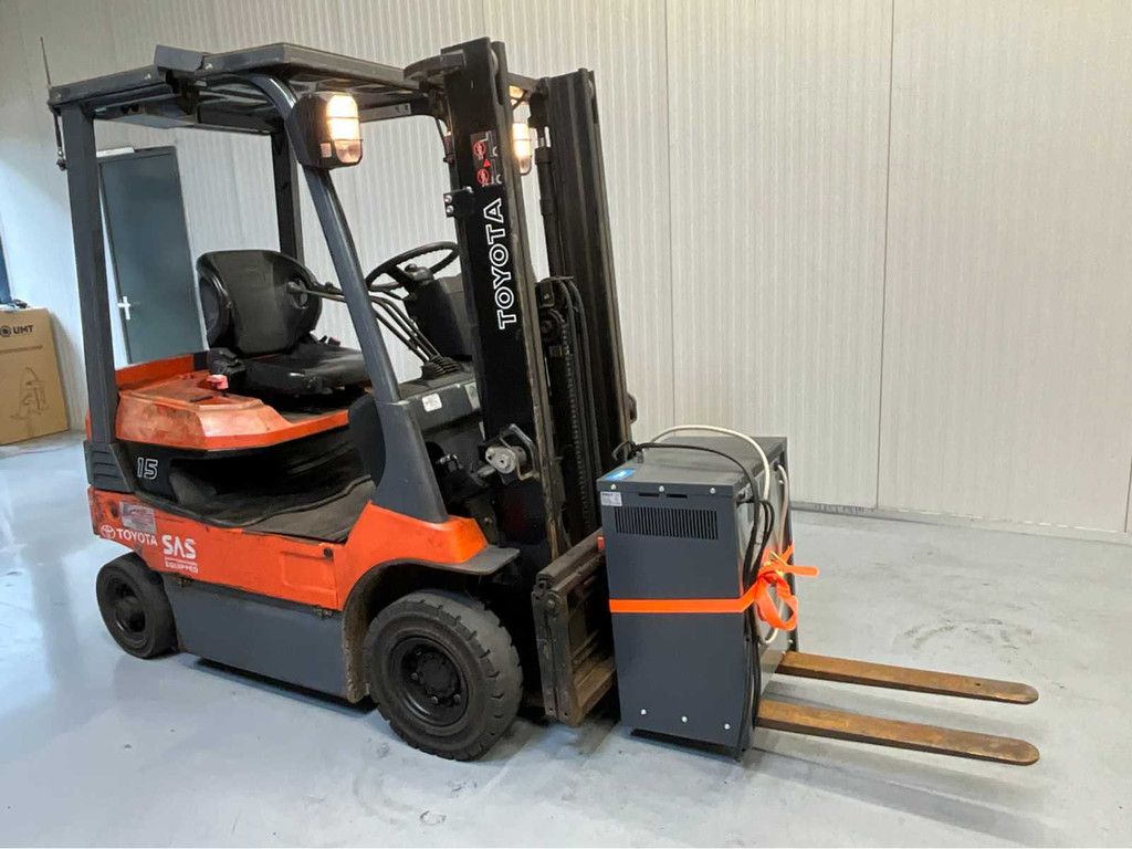 Toyota 7FB15 Duplex - Freelift - Sideshift - Acculader