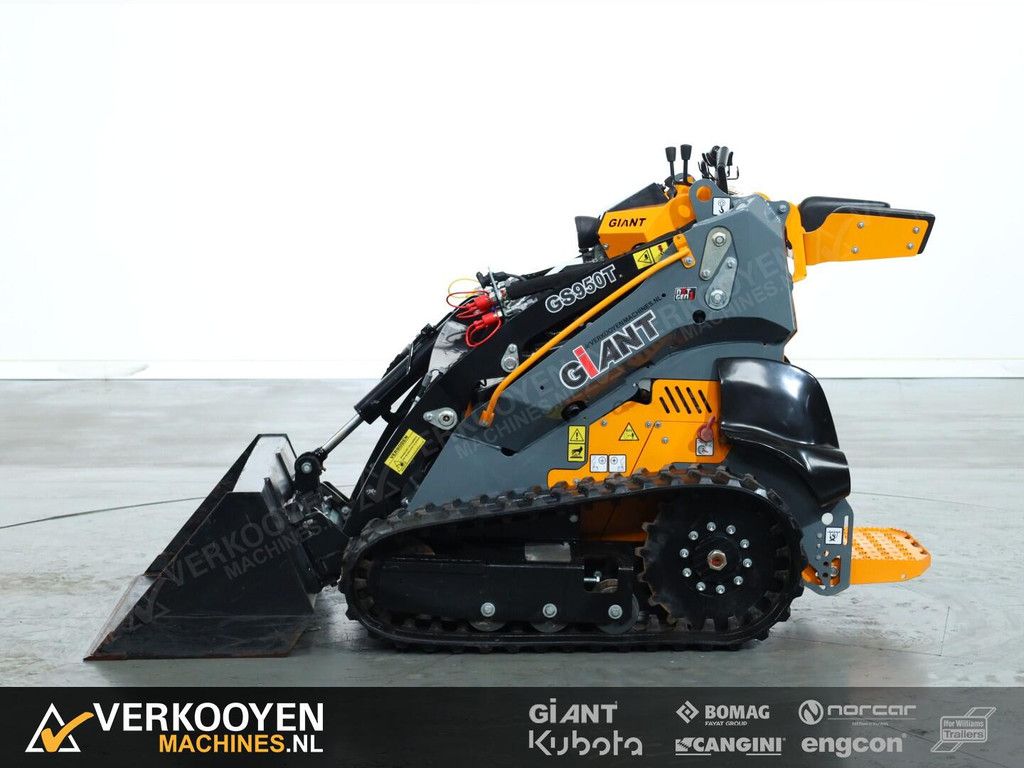2024 Giant GS950T Skidsteer VK10428