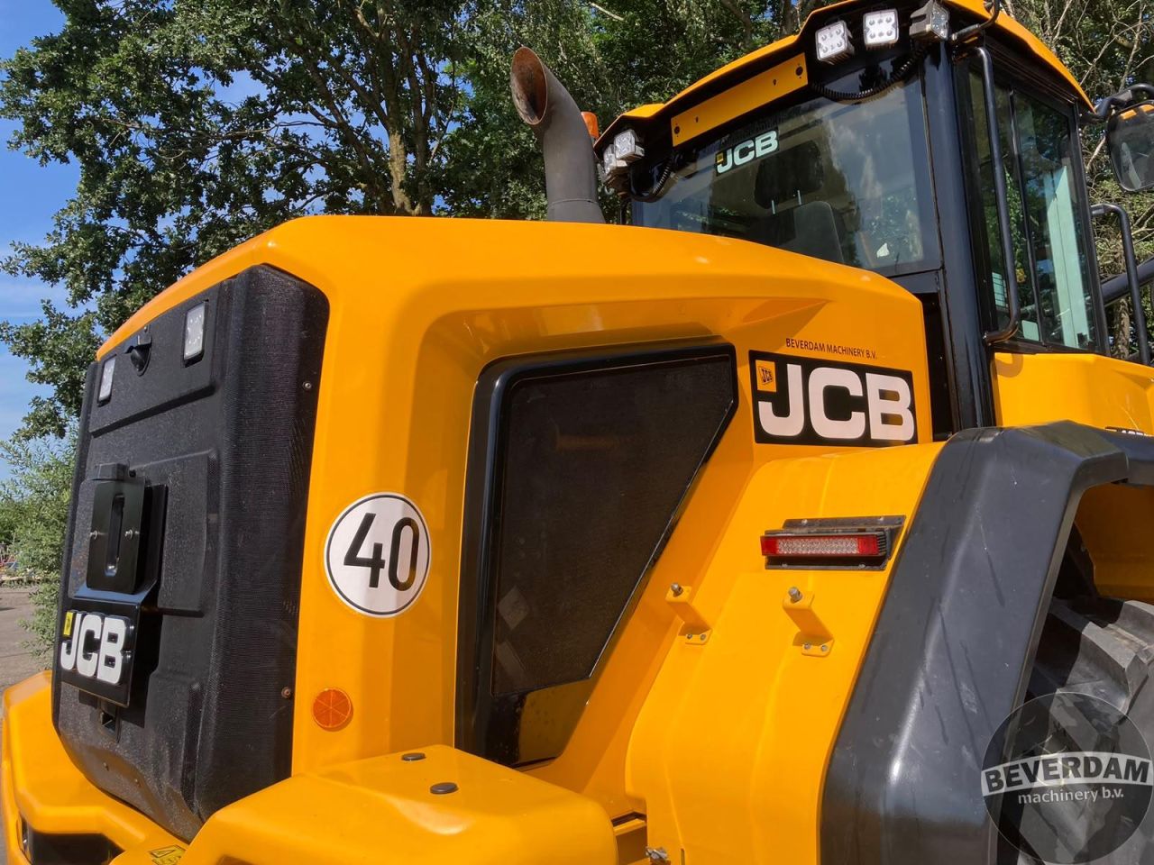 JCB 427 STAGE V AGRI