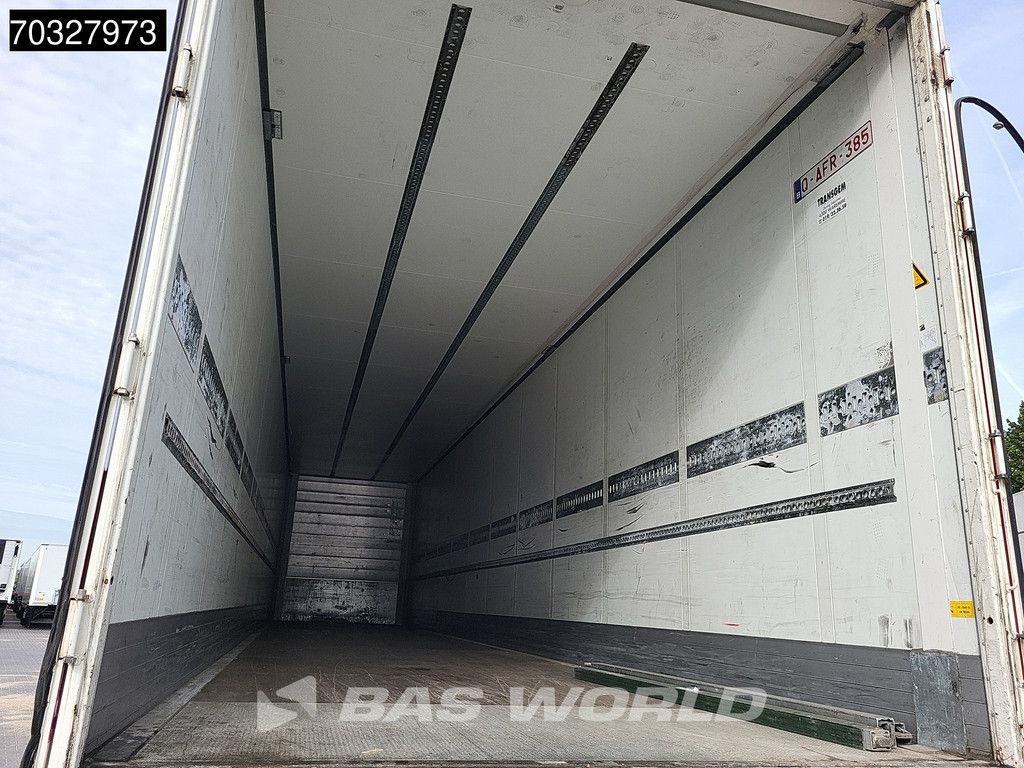 Schmitz SCB*S3B 3 axles