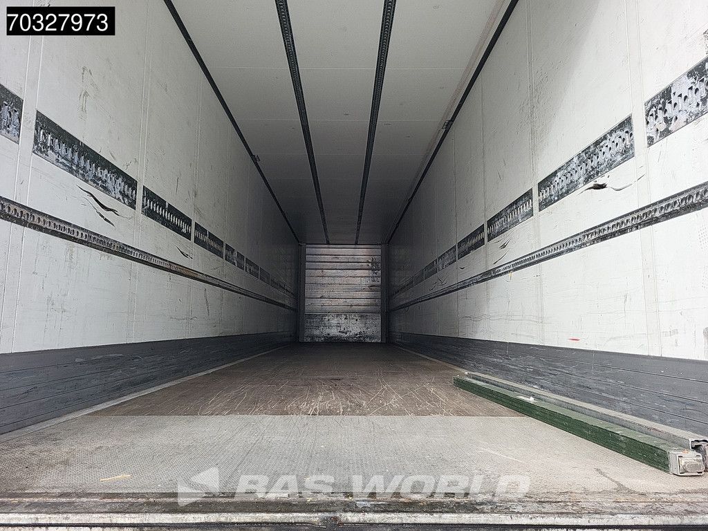 Schmitz SCB*S3B 3 axles