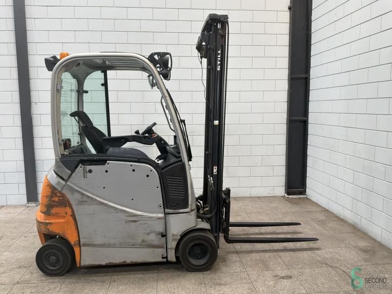 Heftrucks Elektrisch Still RX20-18P/h 2012