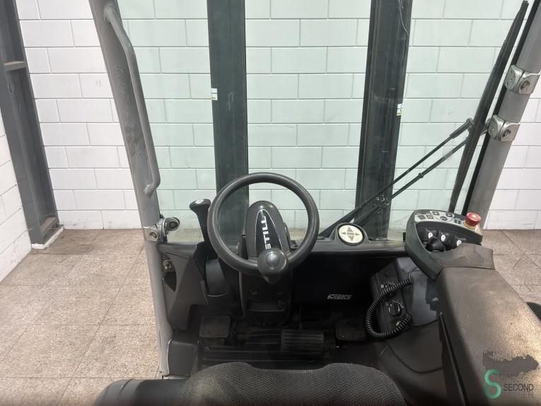 Heftrucks Elektrisch Still RX20-18P/h 2012
