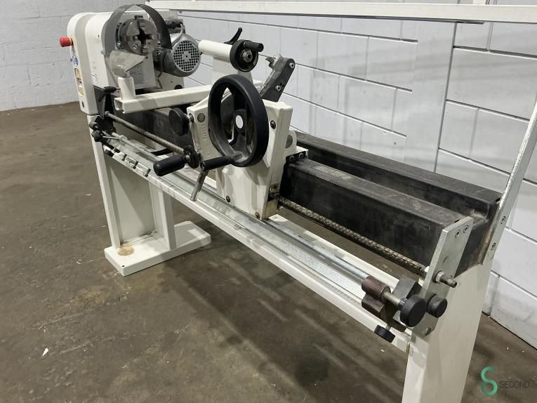 Draaibanken horizontaal Minimax T 124 2011