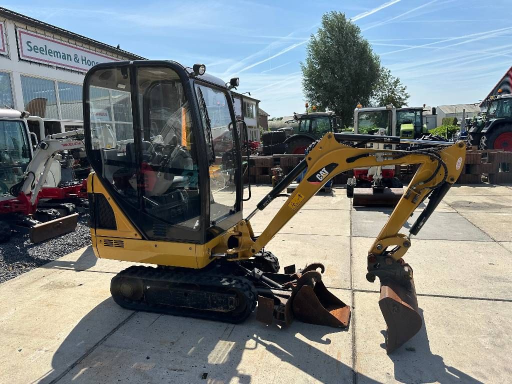 CAT 301.4 C