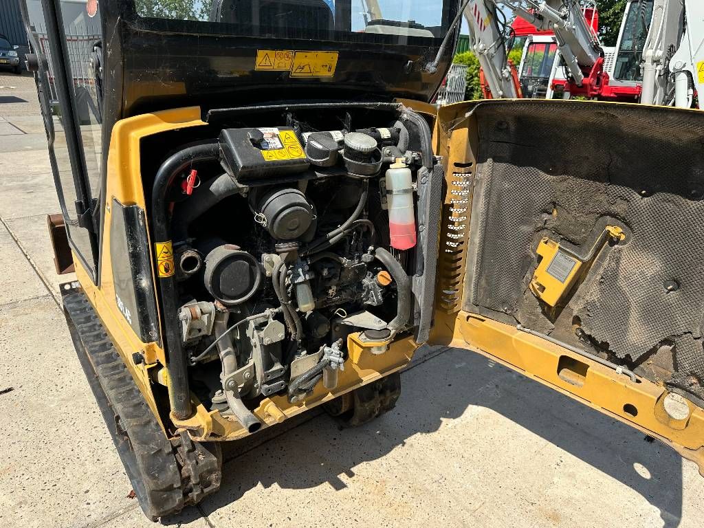 CAT 301.4 C