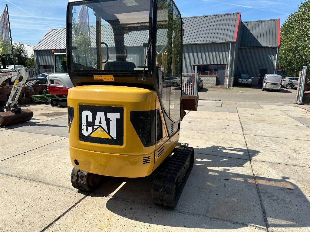 CAT 301.4 C