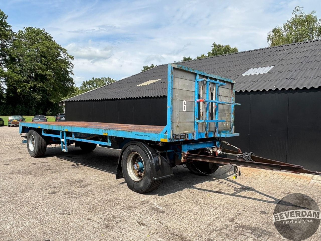 Renders platte wagen 8.5m
