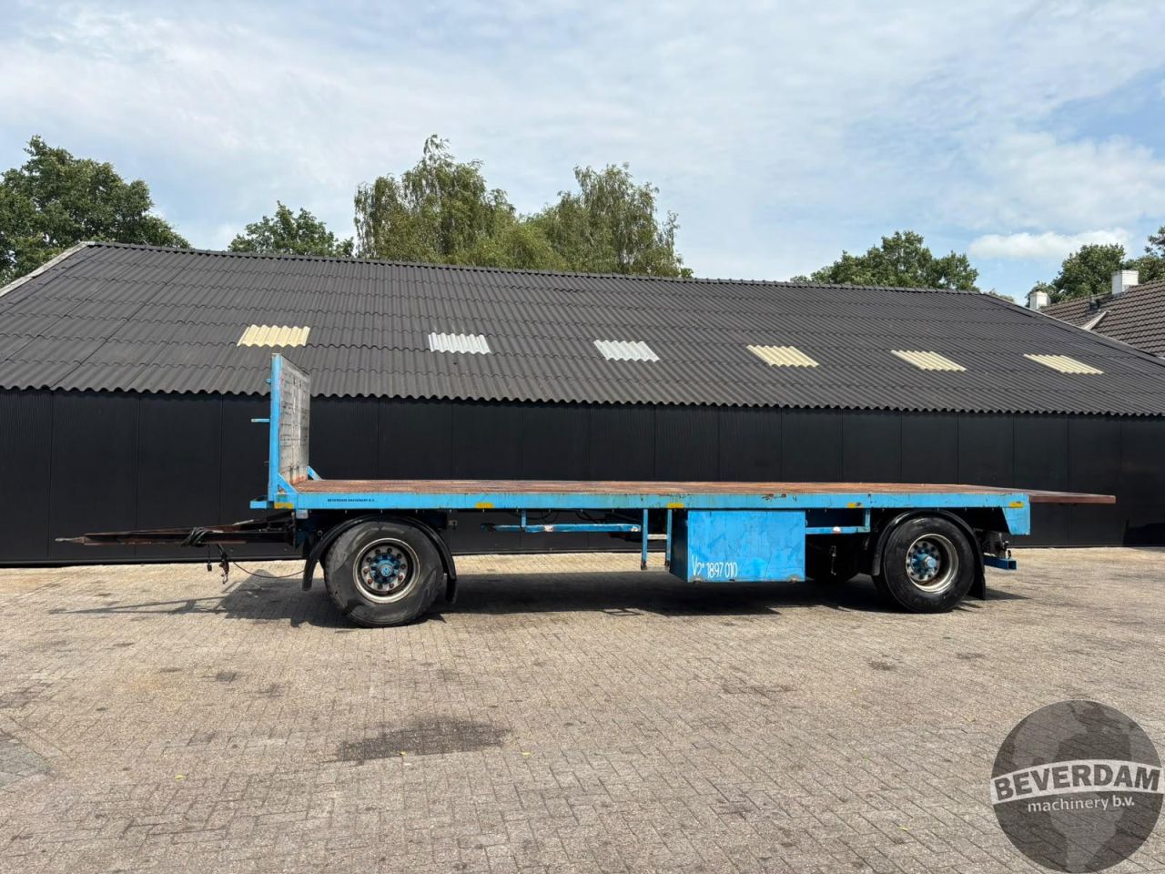 Renders platte wagen 8.5m