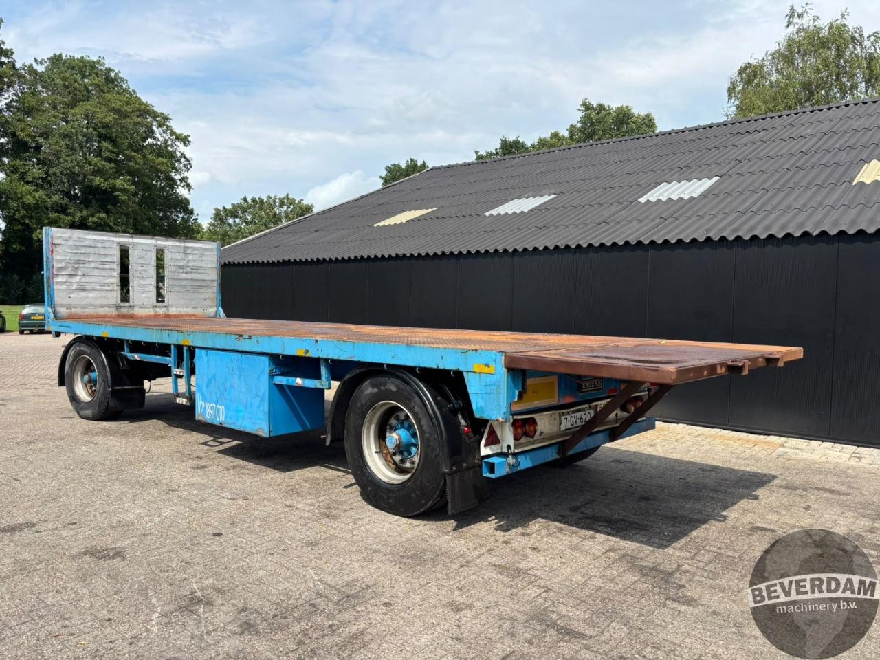 Renders platte wagen 8.5m