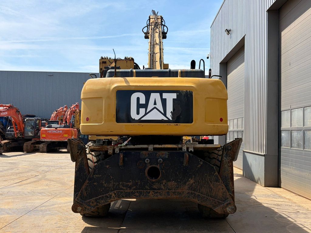 Caterpillar M325DMH