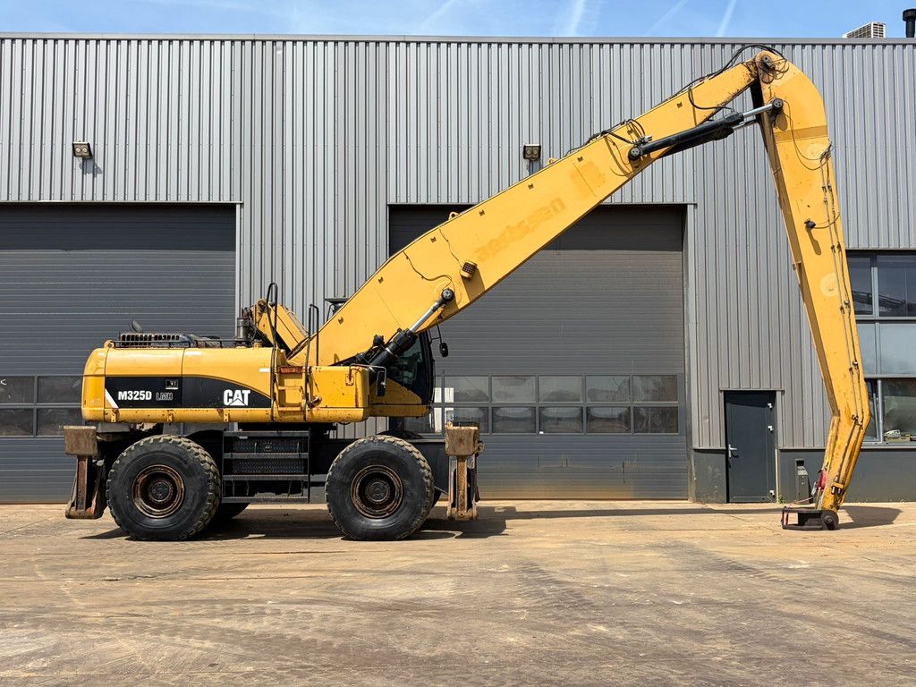 Caterpillar M325DMH