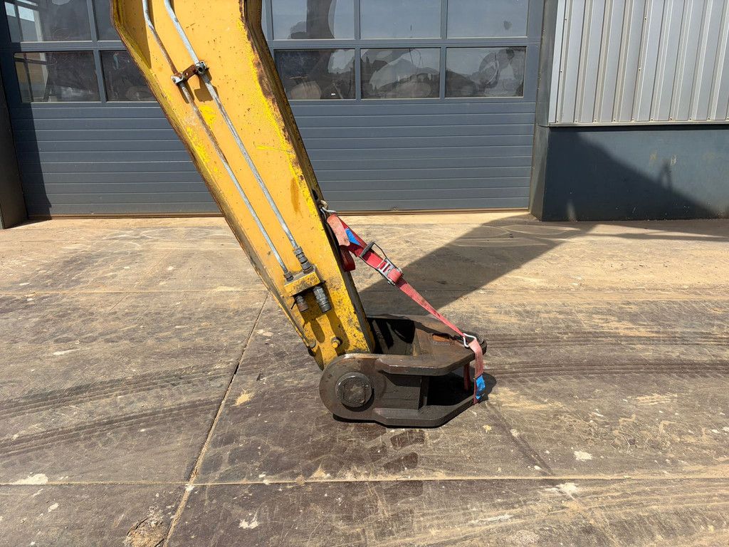 Caterpillar M325DMH