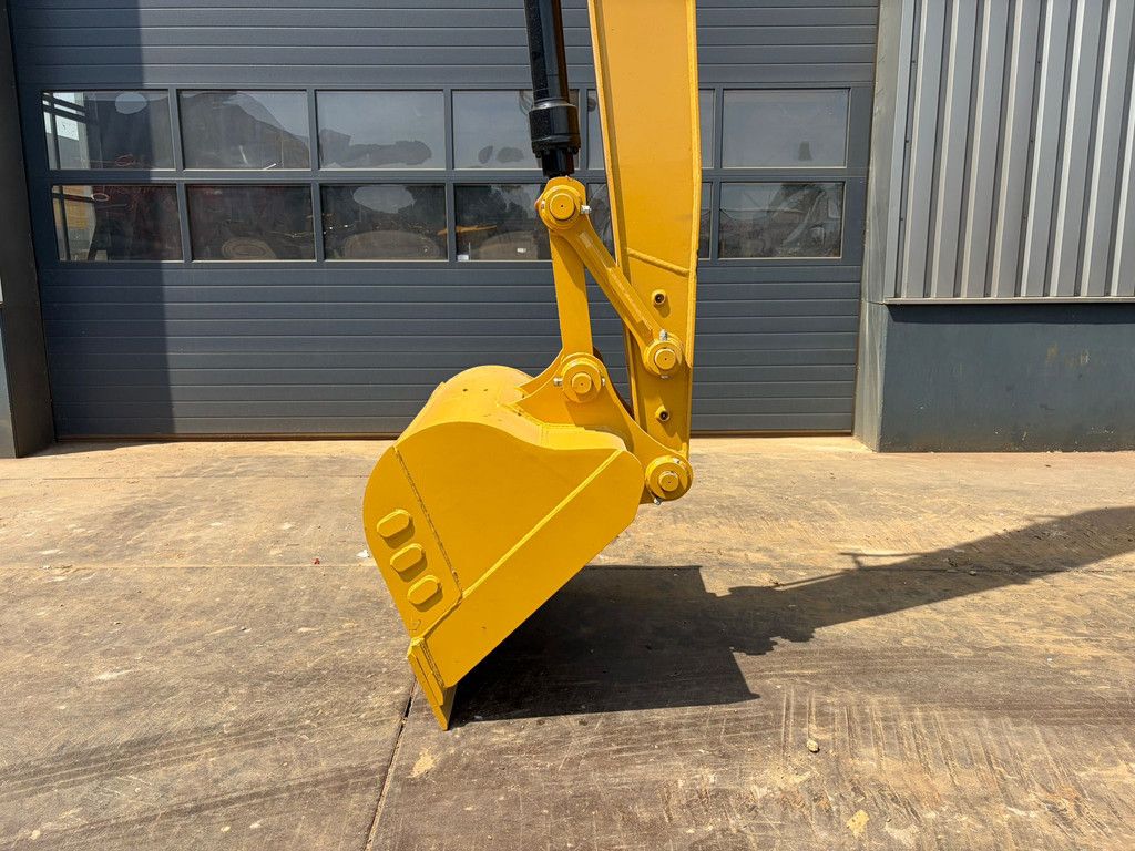 Caterpillar 323 07A